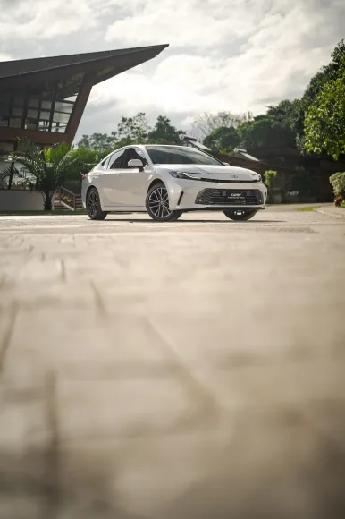 Camry 2.5 HEV TOP CE